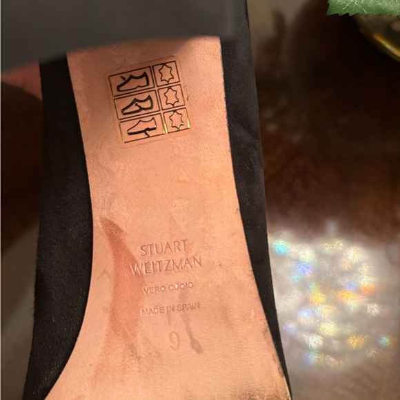 Elegant Black Women's Pumps, size 9. Stuart Weitzman - Picture 7 of 8